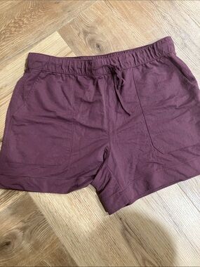 Reitmans Deep Plum Pull-On Shorts